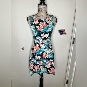 PINK Victorias Secret Tropical Print Cut Out Back Dress Size Small